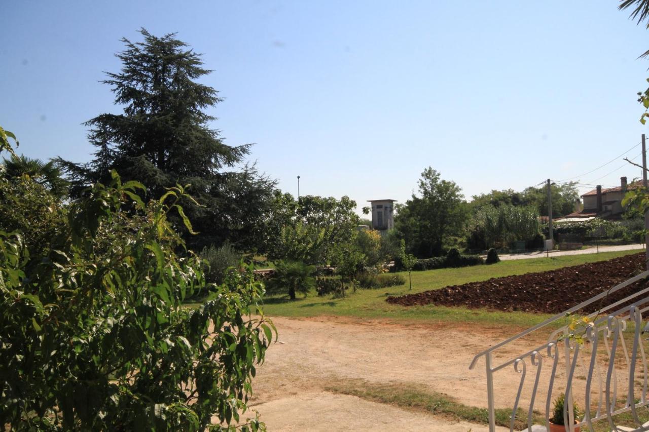 Apartament With A Parking Space Basanija, Umag - 7149