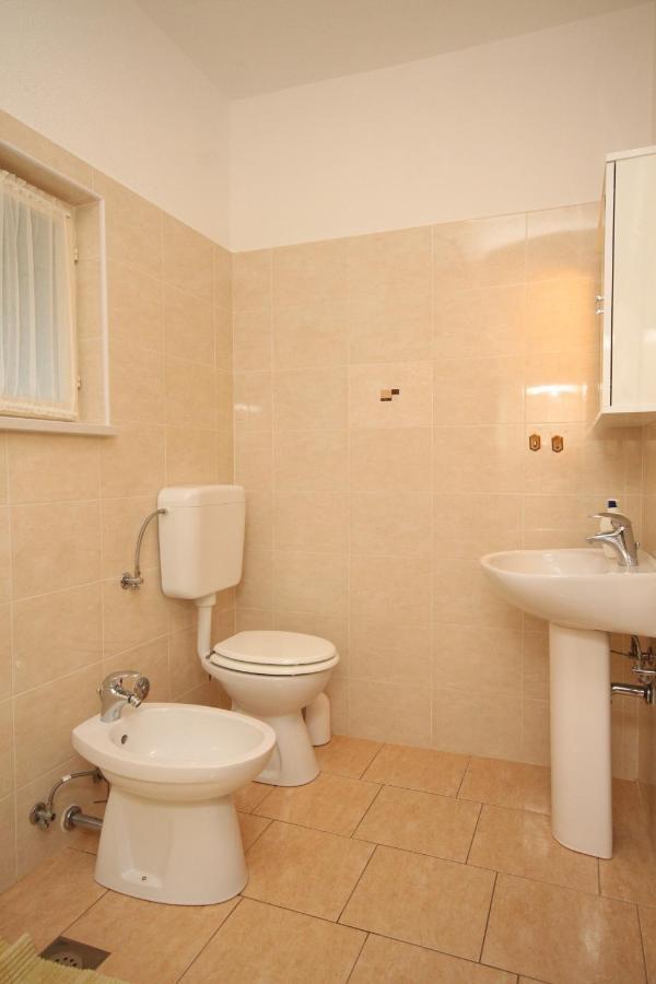 With A Parking Space Basanija, Umag - 7149 Apartment