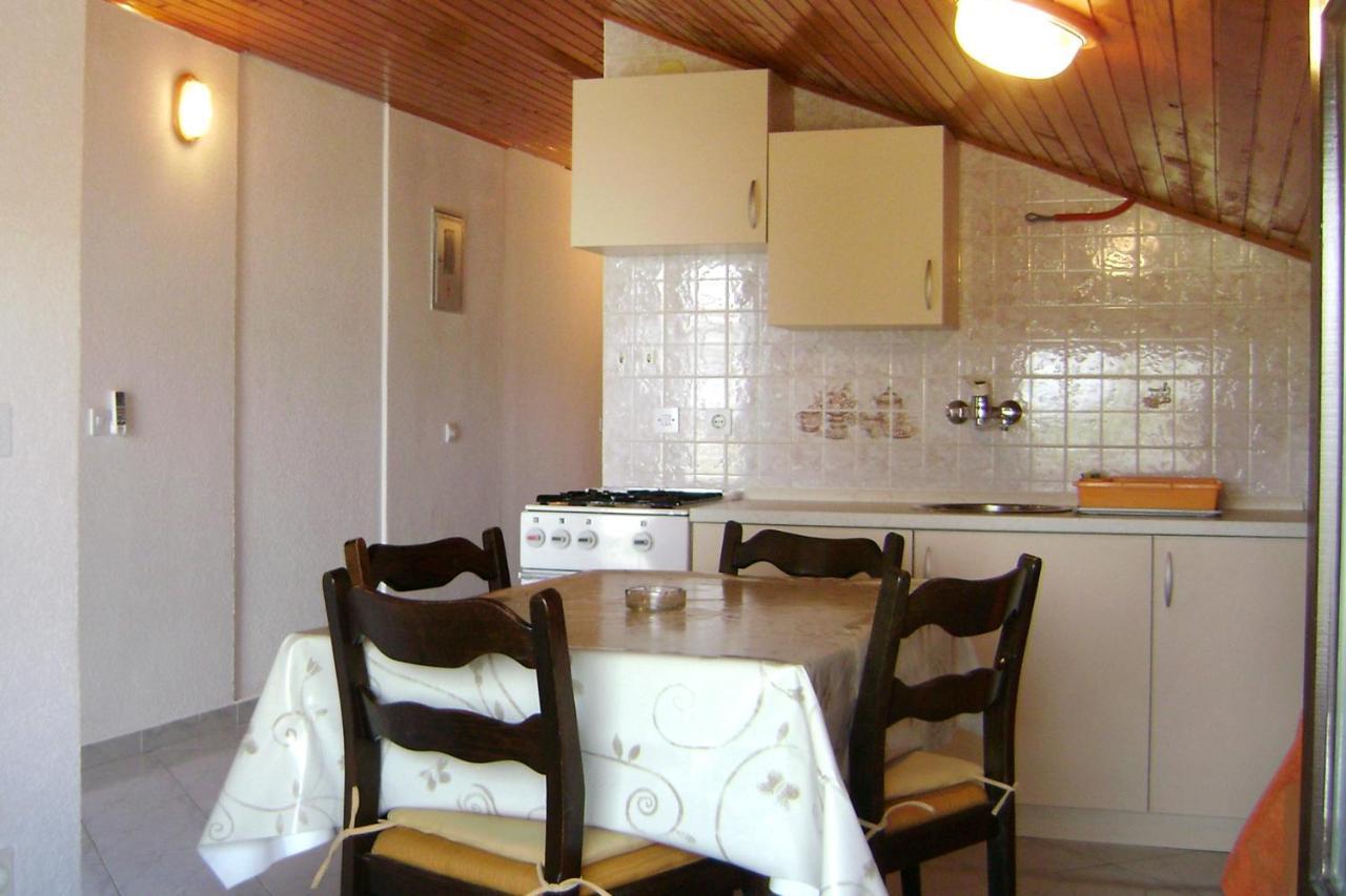 Apartment With A Parking Space Basanija, Umag - 7149