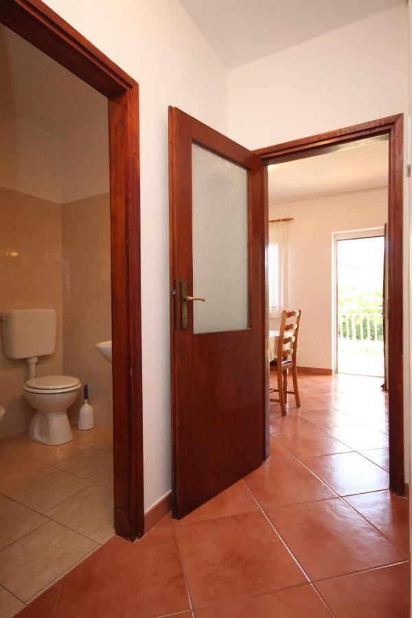 Apartment With A Parking Space Basanija, Umag - 7149